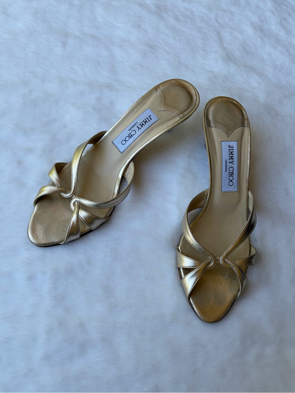 Jimmy Choo Y2K Size 39 Gold Foil Leather Kitten Heels